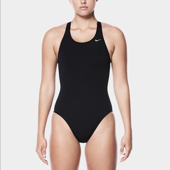 Nike Women’s poly core solid fastback swimsuit - Picture 1 of 5